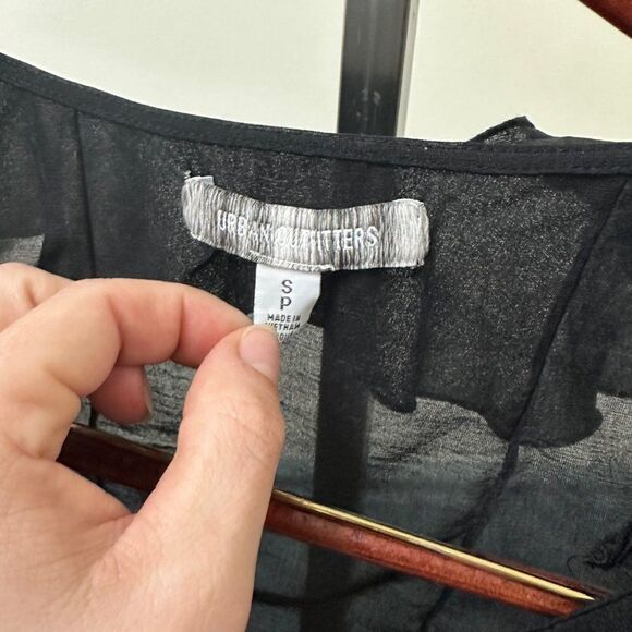 Urban Outfitters Semi Sheer Ruffle Trim Bell Sleeve Cropped Cardigan Shrug Size - Picture 2 of 5